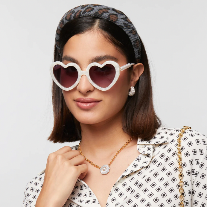 The 13 Best Glasses Chains for Women in 2023