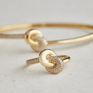 EF Collection Diamond and Gold Jumbo Love Knot Ring