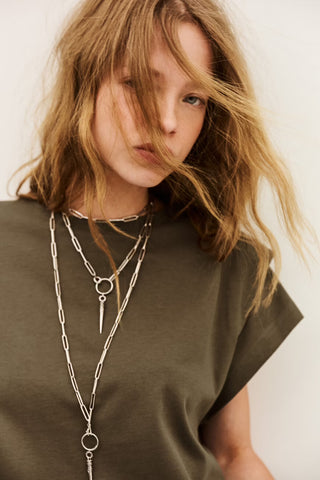 Ba&sh T-Shirt Pio Moka. Product is shot up close on model. Image is shot on white background.