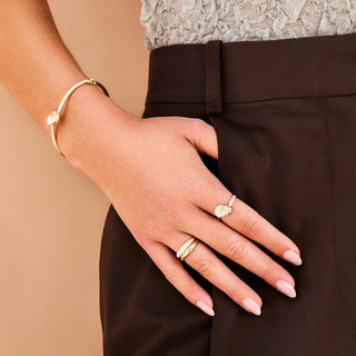 EF Collection Diamond and Gold Jumbo Love Knot Ring