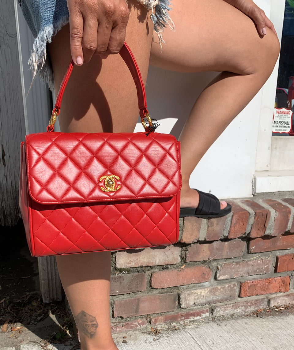 House of 29 x What Goes Around Comes Around Chanel Red Lambskin Handbag Small