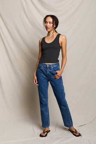 Perfect White Tee Blondie Structured Rib Bra Friendly Tank Vintage Black. Model is wearing product. 