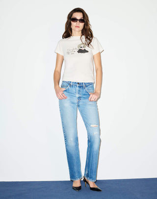 RE/DONE Classic Tee Everybody Vintage White. Model is wearing the shirt and image is shot on white background. 