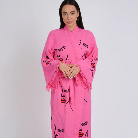peshtemal robe kimono face modern muse
