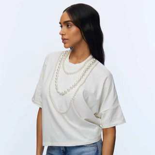 Lele sadoughi headband, Lele sadoughi jewelry, Lele Sadoughi accessories, Lele Sadoughi Ivory Short- Sleeve Pearl Strand Tee, Lele Sadoughi shirts, Lele Sadoughi clothes, Lele Sadoughi pearl shirt, pearl shirt, ivory shirts, white shirts