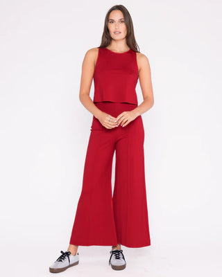 model wear the ripley rader wide leg cropped pant in red