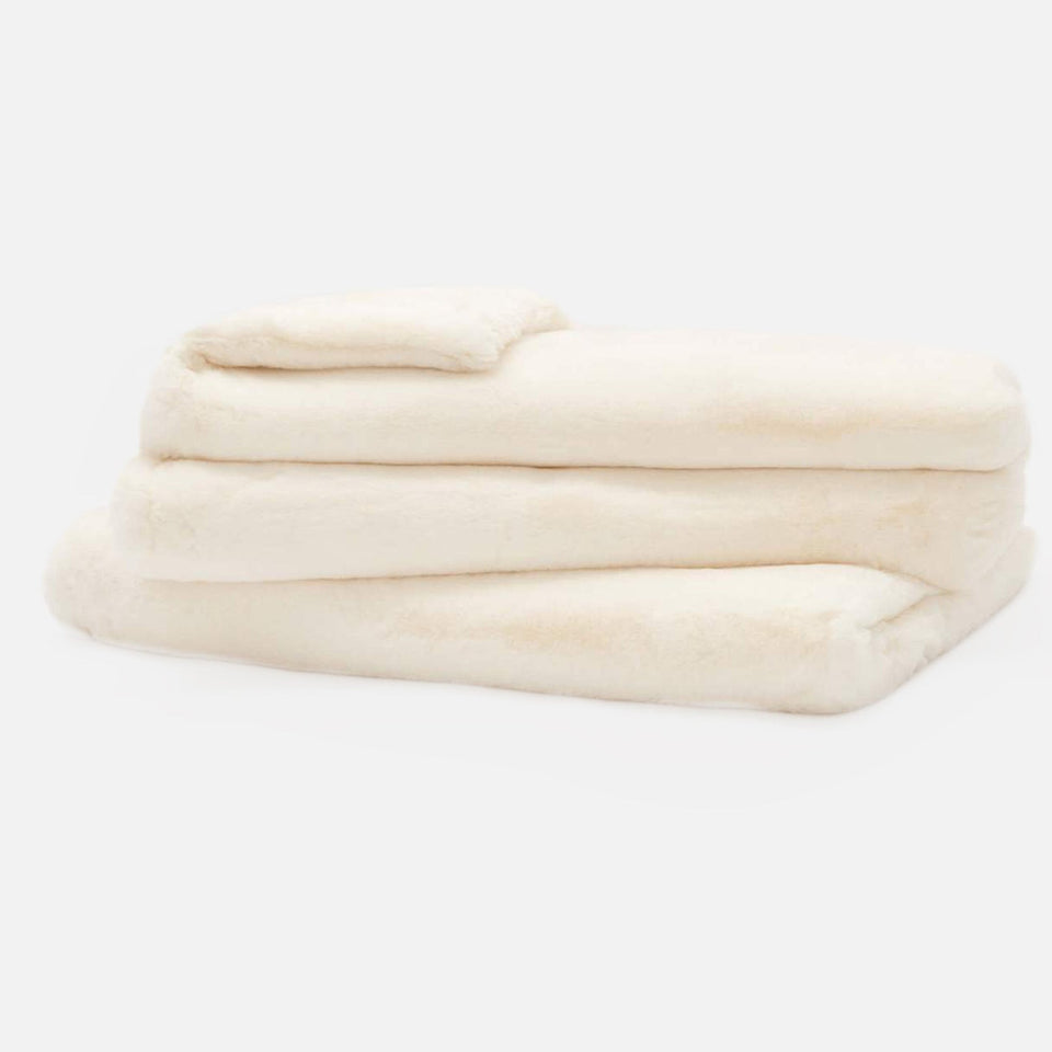 "apparis brady blanket ivory" "apparis brady blanket"" "apparis blanket sale" "apparis sale" "apparis plaid" "apparis plaid coat" "fur blanket" "softest blanket"